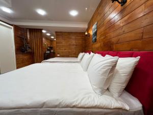 Politkovskaia Apartment Tbilisi