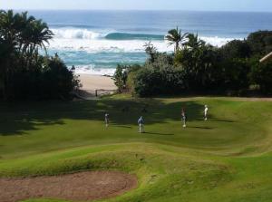 Private eco-estate with sweeping ocean views No Load shedding totally off-grid property