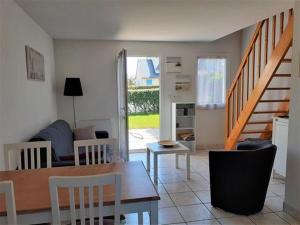 Maisons de vacances Maison Batz-sur-Mer, 3 pieces, 6 personnes - FR-1-392-48 : photos des chambres