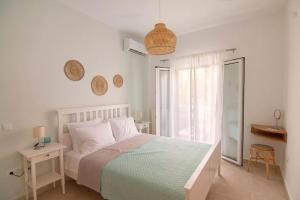 Charming Sweet Apt @Garitsa!