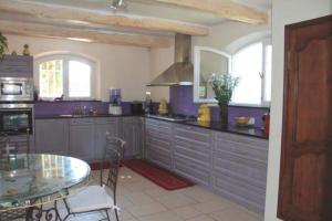 Maisons de vacances Beautiful Villa with garden and private pool : photos des chambres