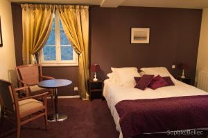 Hotels L'Hostellerie d'Acquigny : photos des chambres