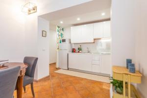 Barberini 3 BDR Apartment