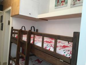 STUDIO SUR PISTES direct face rassemblement écoles de skis classé 3 Etoiles 4 Couchages COSY