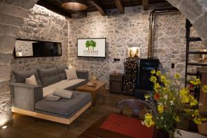 Stefanis Guest House