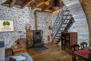 Stefanis Guest House