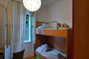 Prelijep kondominij u blizini atrakcija