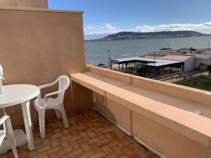 T2 Agréable Près de lÉtang de Thau et Thermal, Balcon, Wi-Fi, Lave-Linge, Bien Équipé, Balaruc-les-Bains - FR-1-571-32
