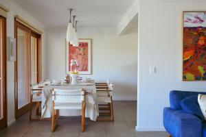 Miravino, winery stay with outdoor sauna and spa