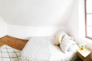 Maisons de vacances Charmante maison proche de la mer : photos des chambres