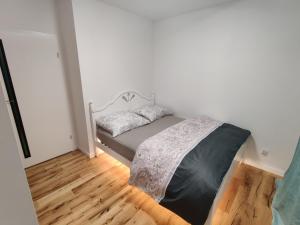 DOMAR APARTAMENT