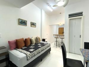 M100 - Flat a 3 minutos da praia de Copacabana