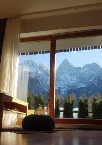 Mountain peaks Apartment with Sauna