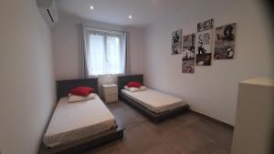 Appartements Calvi, T3, vue mer, grande terrasse : Appartement - Vue sur Mer