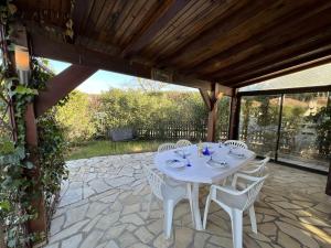 Appartements Pavillon 3 Pieces avec Jardinet, Terrasse, et Piscine - 4 Personnes, Vendres - FR-1-701-26 : photos des chambres