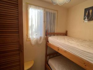 Appartements Pavillon 3 Pieces avec Jardinet, Terrasse, et Piscine - 4 Personnes, Vendres - FR-1-701-26 : photos des chambres