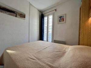 Appartements Appartement Saint-Georges-d'Oleron, 2 pieces, 3 personnes - FR-1-246A-189 : photos des chambres