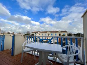 Agréable appartement 1 chambre proche plage avec parking à Oléron - FR-1-246A-189