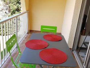 Appartements Appartement Canet-en-Roussillon, 2 pieces, 4 personnes - FR-1-696-29 : photos des chambres