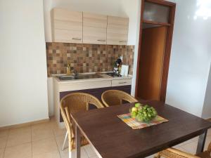 Apartments BIG & VIEW in Kosljun, island Pag