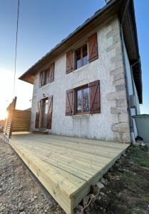 Maisons de vacances Maison renovee au coeur du Haut-Jura : Maison 1 Chambre