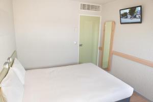 Hotels ibis budget Goussainville Charles de Gaulle : photos des chambres