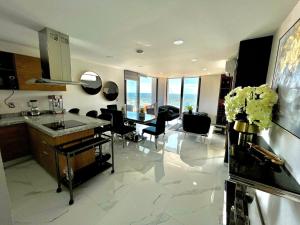 Boca de Cielo 402 Vista al Mar