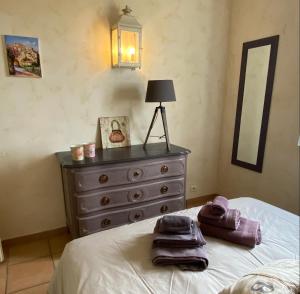 Appartements Bastidon a Gordes avec piscine : photos des chambres