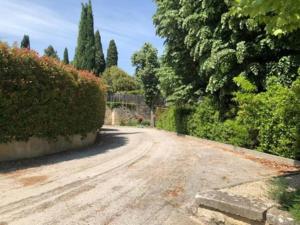 Appartements le provence avec piscine, climatisation et parking : photos des chambres