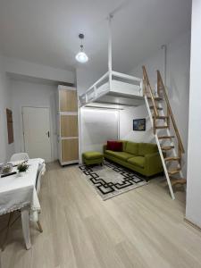 Comfy Studio APT close to Lake Park