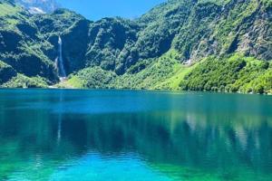 Maisons de vacances maison neuve, 10 personnes, Face aux Pyrenees, Luchon : photos des chambres