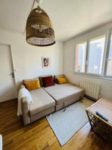 Appartements Le Central 2 F2 cosy et lumineux Elbeuf : photos des chambres