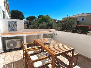 Appartements LE MEDITERRANEEN - Terrasse - Parking : photos des chambres