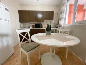 Le Petit Paris- Central , Dorobanți with a view