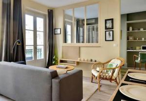 Appartements Casa Gambetta #4 - Cosy T2 avec Clim & Balcon - Hyper Centre Brive : photos des chambres