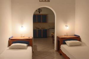 Theofilos Appartements Kythira Greece