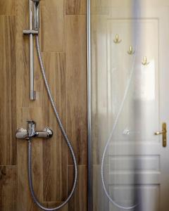 Bon Vivant Apartment