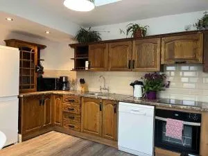 Blue Cottage - Glanleam