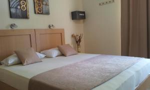 Nicolas Studios & Apartments