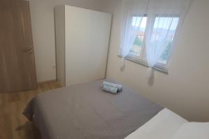 Family-friendly apartments with swimming pool Sveti Filip i Jakov, Biograd - 20967