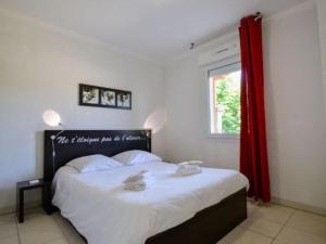 Appartements Residence du Chateau de Jouarres, Azille - Apartment 4 pers with balcony : photos des chambres