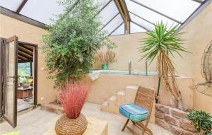 Stunning Home In Saint Laurent Dolt