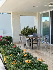 Amazing condo Sea Front top location in La Paz - salty water pool and jacuzzis