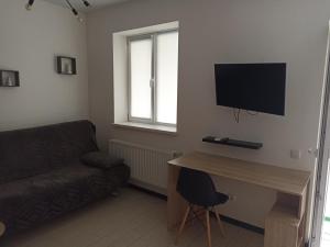 Apartment on Fesenkovskaya 15