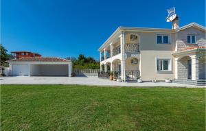 Amazing Apartment In Buje With Wifi