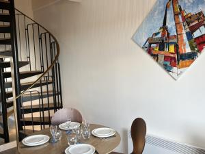 Cabourg: Duplex Rénové 2P, Plage Directe, Fibre - FR-1-487-351