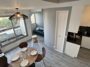 Cabourg: Duplex Rénové 2P, Plage Directe, Fibre - FR-1-487-351