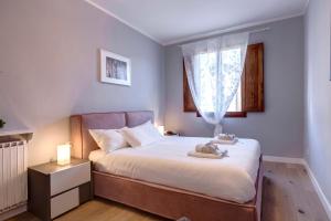 Sprone Apartment by Mamo Florence