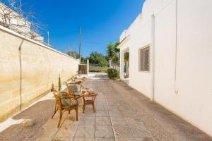 Villino Dalila by BarbarHouse