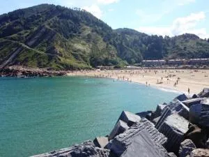 San Sebastian Orio apartment on the beach garage - Орио